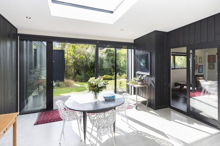 Photo of property in 190 Kennedys Bush Road, Kennedys Bush, Christchurch, 8025