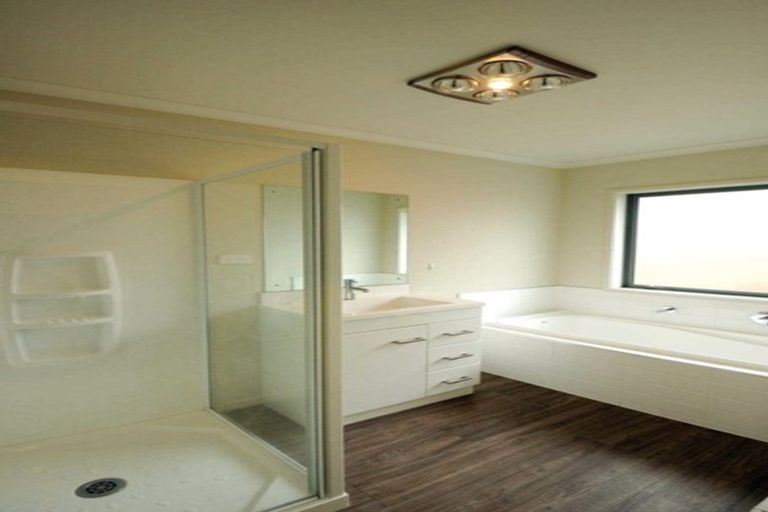 Photo of property in 6 Shilton Lane, Pegasus, 7612