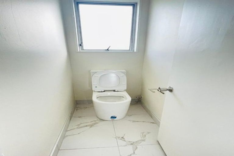 Photo of property in 5/28 Tui Road, Papatoetoe, Auckland, 2025