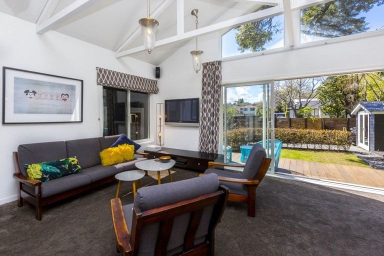 Photo of property in 54 Whitemans Road, Silverstream, Upper Hutt, 5019