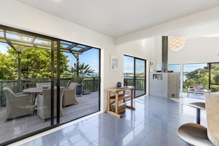 Photo of property in 74 Kestrel Heights, Arkles Bay, Whangaparaoa, 0932