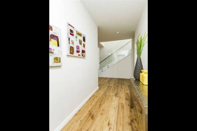 Photo of property in 284 Schnapper Rock Road, Schnapper Rock, Auckland, 0632