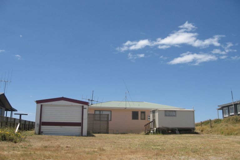 Photo of property in 165 Pukehina Parade, Pukehina, 3189