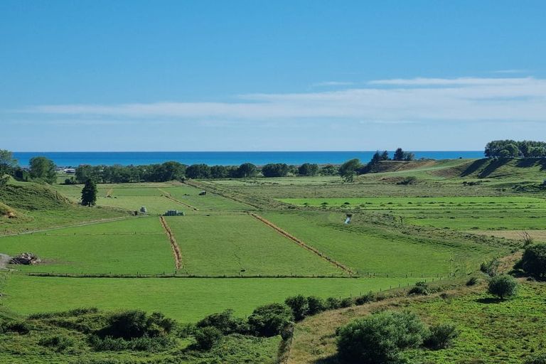 Photo of property in 233 Paerata Ridge Road, Waiotahe, Opotiki, 3198
