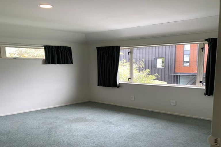 Photo of property in 2/21 Joll Road, Havelock North, 4130