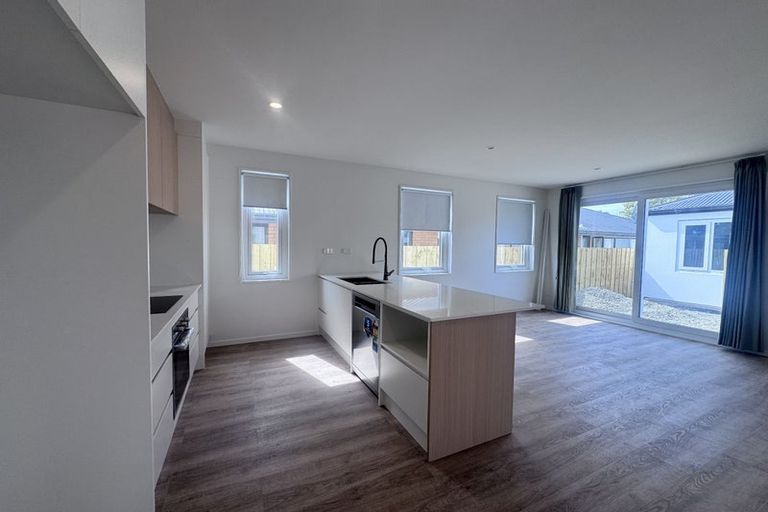 Photo of property in 2/15 Cumberland Street, Richmond, Christchurch, 8013