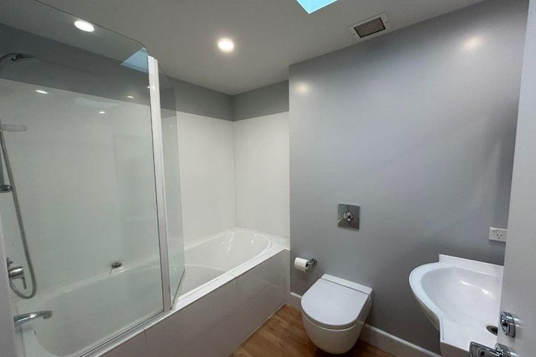 Photo of property in Customhouse Apartments, 314j Maunganui Road, Mount Maunganui, 3116