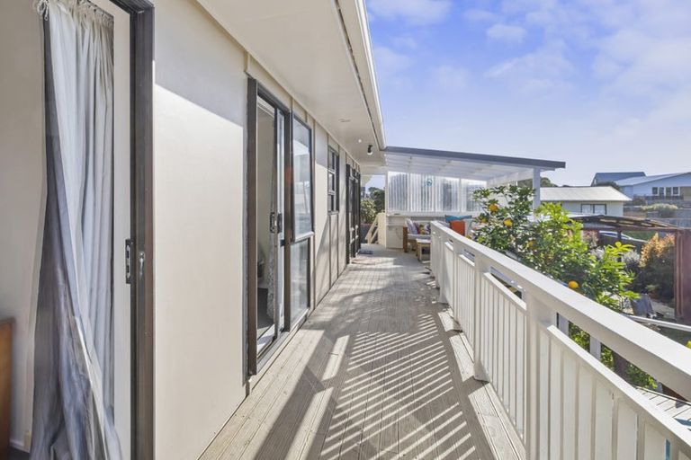Photo of property in 24 Scott Avenue, Otaki Beach, Otaki, 5512
