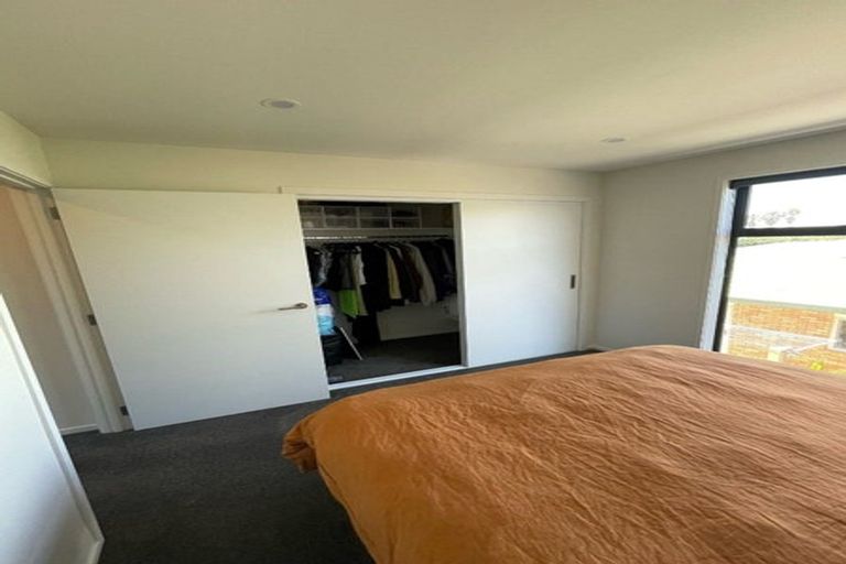 Photo of property in 4/793 Te Atatu Road, Te Atatu Peninsula, Auckland, 0610