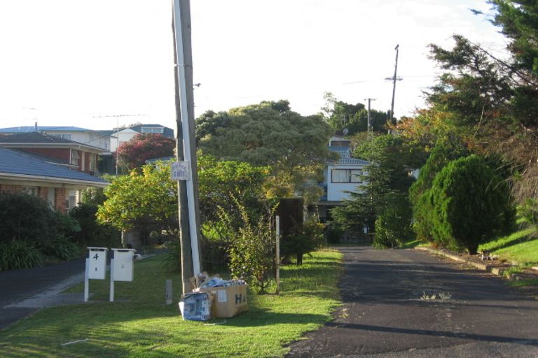 Photo of property in 1/4 Anne Road, Hillcrest, Auckland, 0627