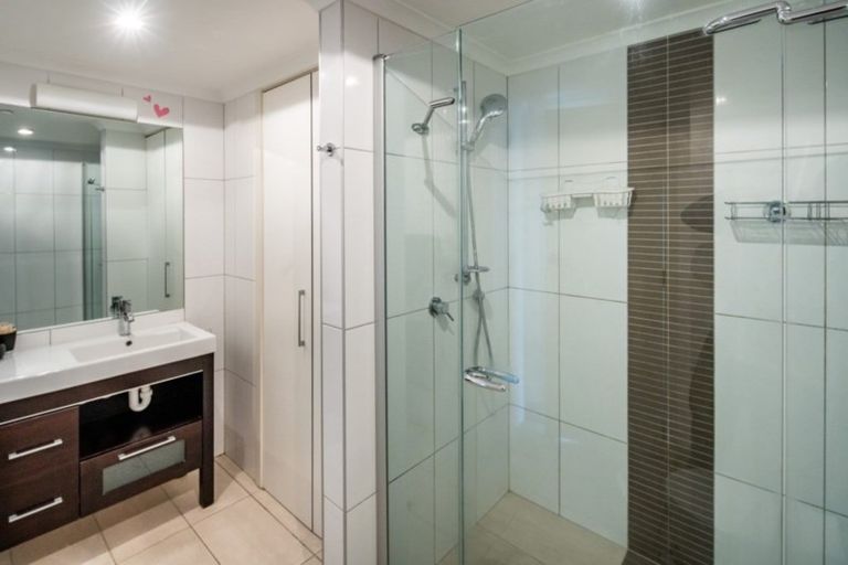 Photo of property in Bellagio Apartments, 10b/39 Taranaki Street, Te Aro, Wellington, 6011