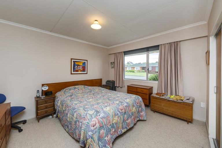 Photo of property in 2a Shelton Place, Feilding, 4702