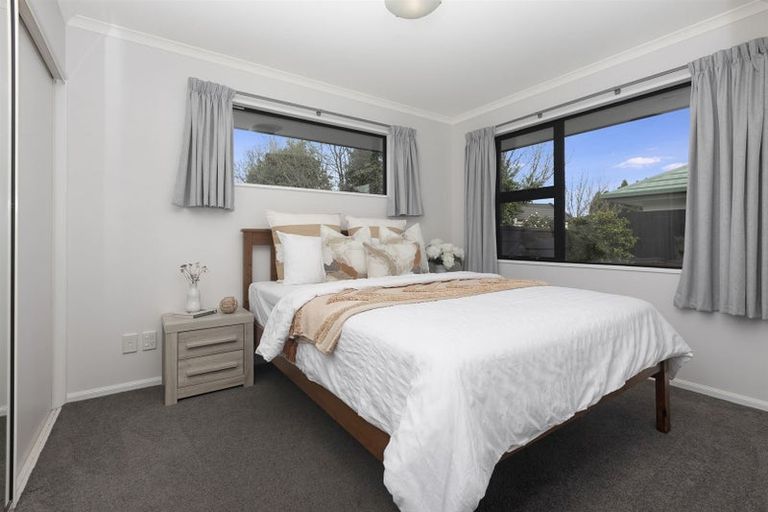 Photo of property in 3a Becmead Drive, Harewood, Christchurch, 8051