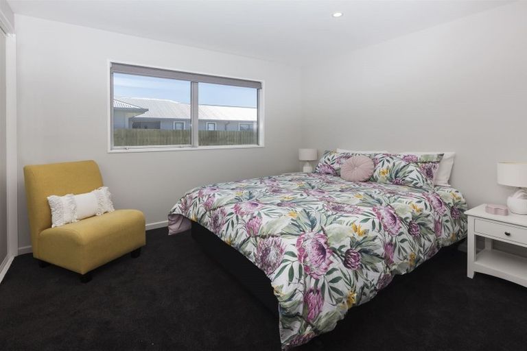 Photo of property in 7 Kingsbridge West, Burwood, Christchurch, 8083