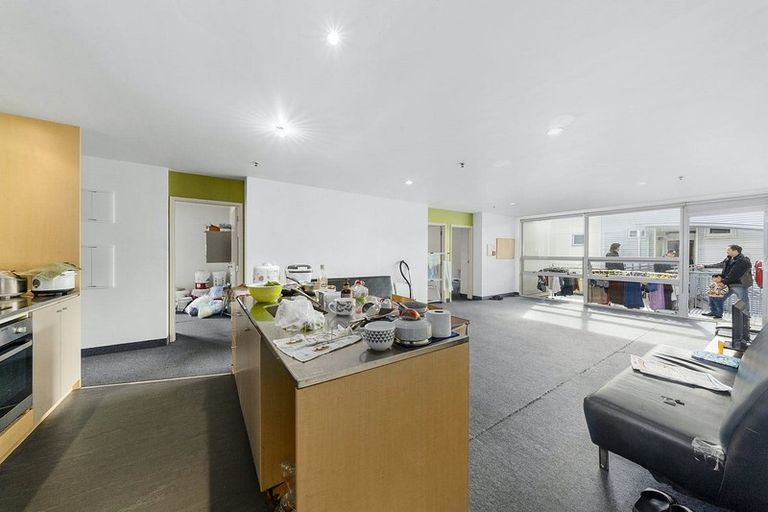 Photo of property in Hanson House, 13/27 Hanson Street, Mount Cook, Wellington, 6021