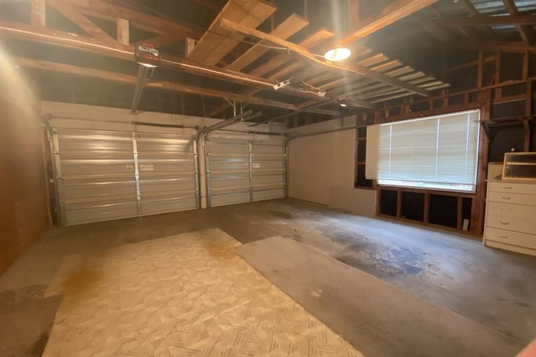 Photo of property in 11 Tarata Street, Matua, Tauranga, 3110