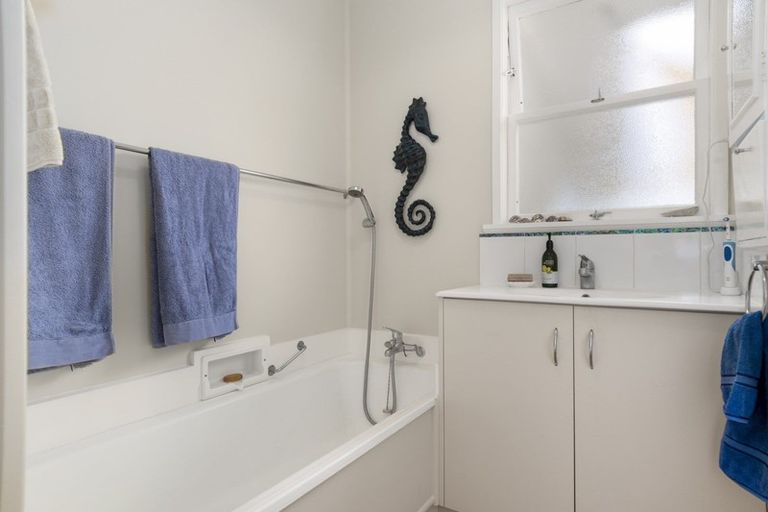 Photo of property in 36 Vivian Drive, Omokoroa, 3114