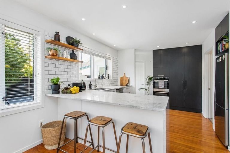 Photo of property in 21 Braithwaite Street, Ilam, Christchurch, 8041