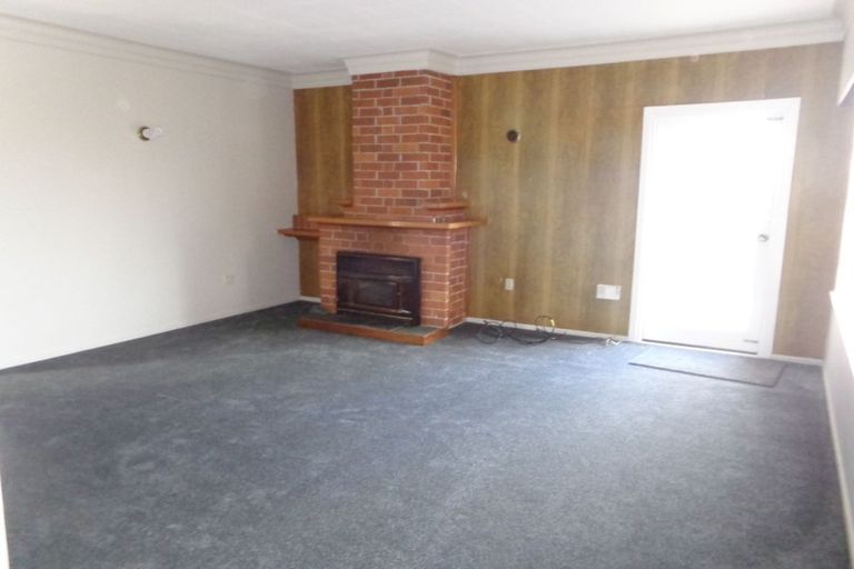 Photo of property in 6 Royal Road, Massey, Auckland, 0614