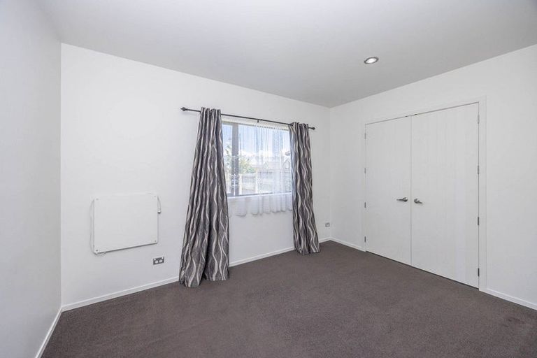 Photo of property in 15 Te Ironui Place, Huntington, Hamilton, 3210
