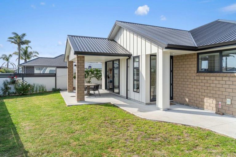 Photo of property in 3 Cotula Way, Papamoa Beach, Papamoa, 3118