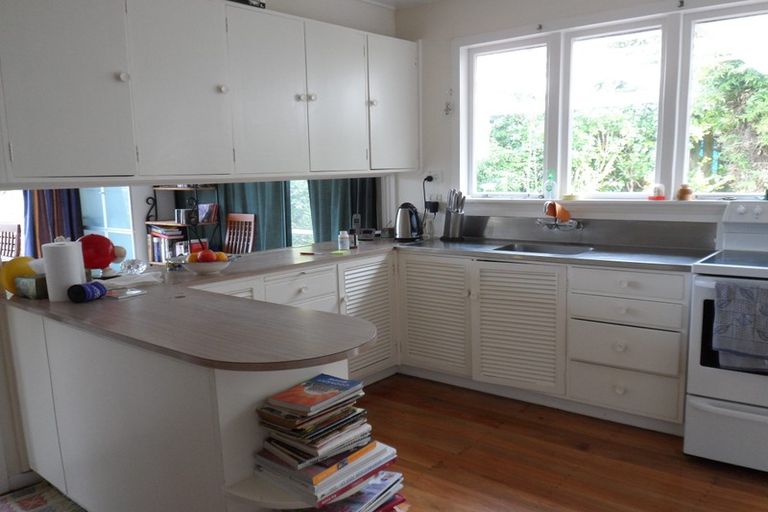 Photo of property in 6 Canterbury Street, Karori, Wellington, 6012