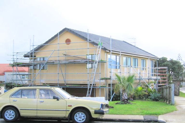 Photo of property in 21a Waller Avenue, Bucklands Beach, Auckland, 2012