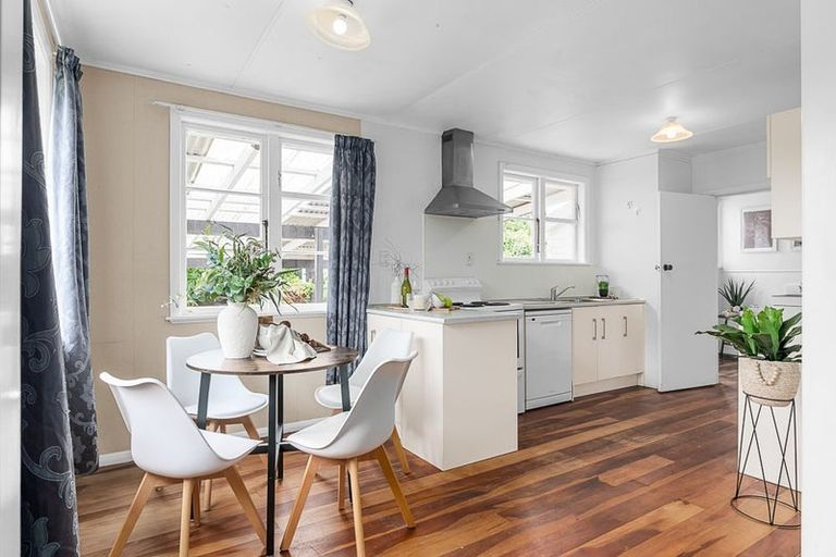 Photo of property in 13 Nixon Street, Hamilton East, Hamilton, 3216