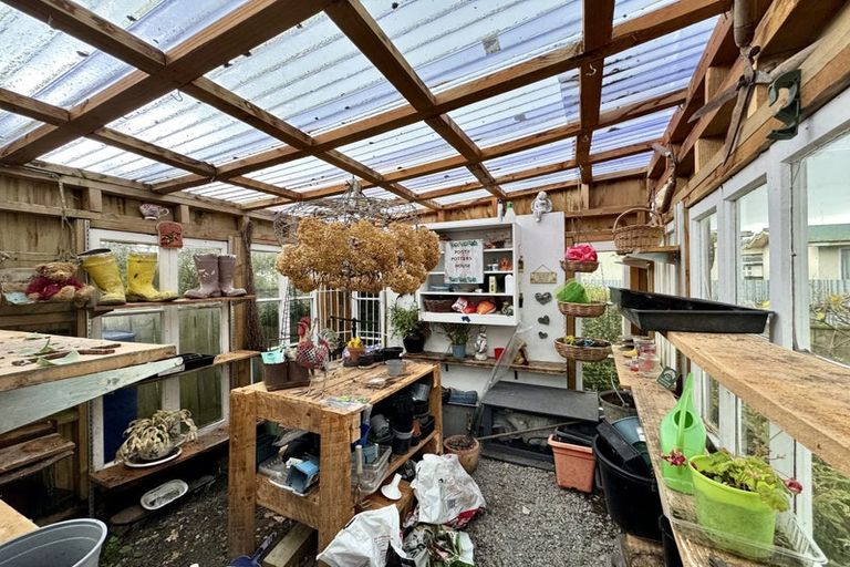 Photo of property in 34 Queen Street, Dannevirke, 4930