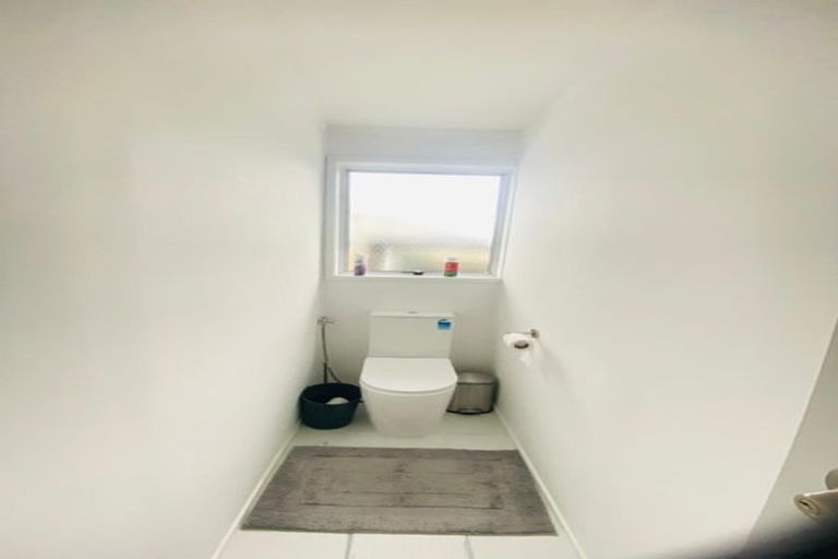 Photo of property in 34 Tabitha Crescent, Henderson, Auckland, 0612