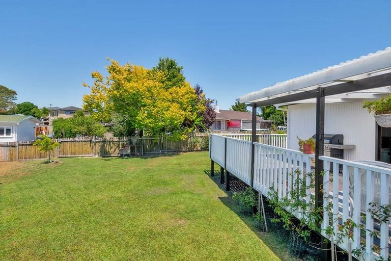 Photo of property in 14 Putney Place, Ranui, Auckland, 0612