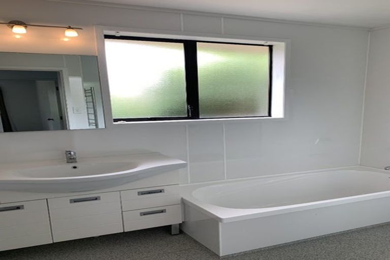 Photo of property in 34 Nixon Street, Tinwald, Ashburton, 7700