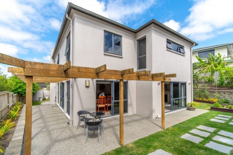 Photo of property in 18 Phoenicia Court, The Gardens, Auckland, 2105