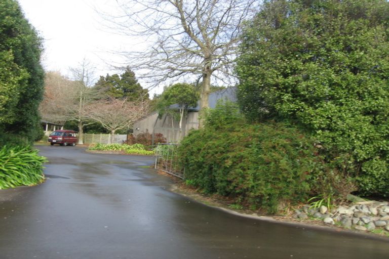 Photo of property in 98 Pahiatua Aokautere Road, Aokautere, Palmerston North, 4471