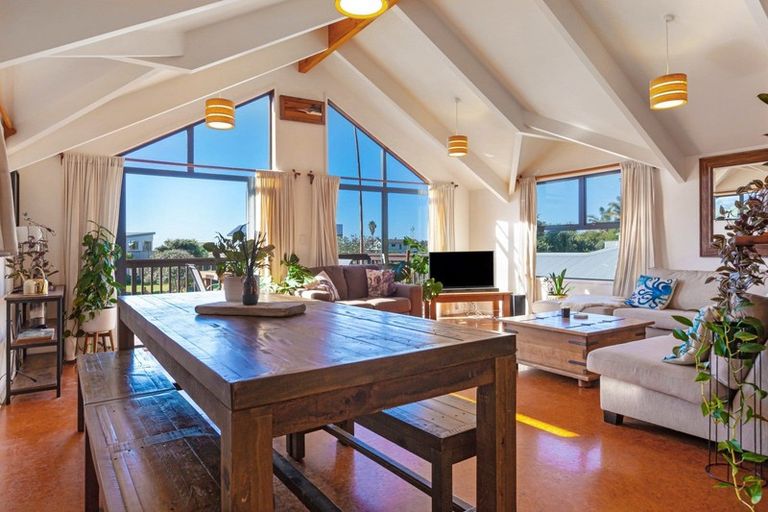 Photo of property in 43 Mako Street, Taupo Bay, Mangonui, 0494