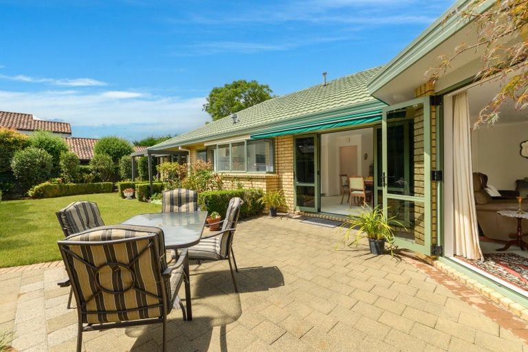 Photo of property in 23 Knightsbridge Place, Bethlehem, Tauranga, 3110