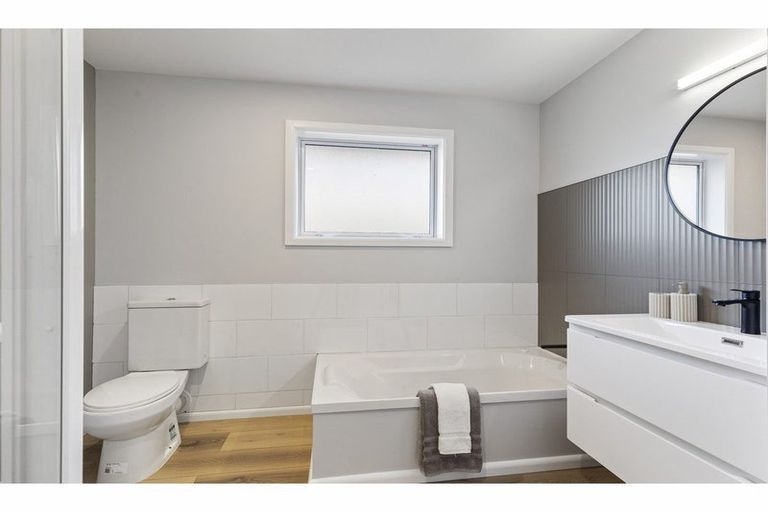 Photo of property in 3 Tralee Place, Bishopdale, Christchurch, 8053