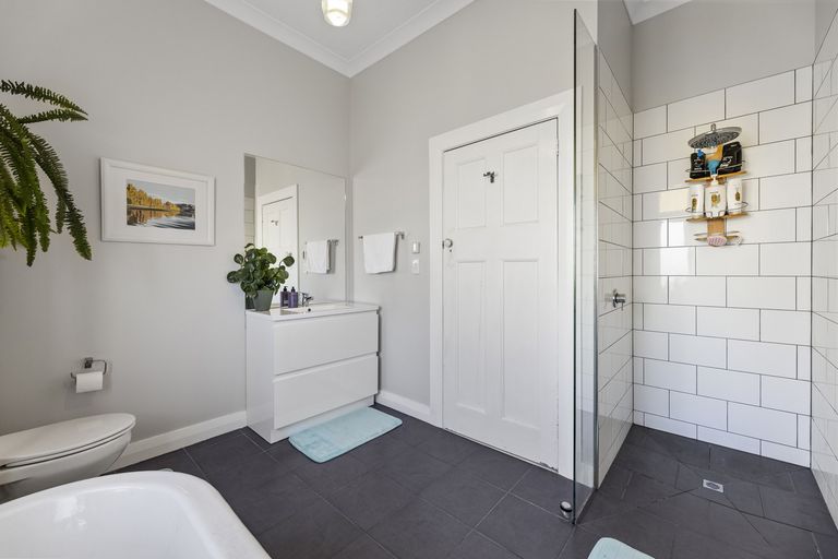 Photo of property in 15 Hugh Street, Sawyers Bay, Port Chalmers, 9023