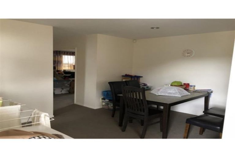 Photo of property in 79 Hugh Green Drive, Pinehill, Auckland, 0632