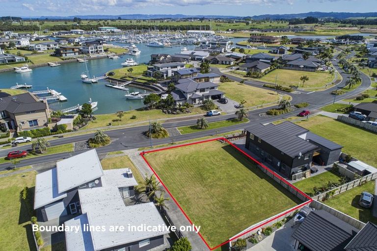 Photo of property in 12 Mariners Haven, One Tree Point, 0118