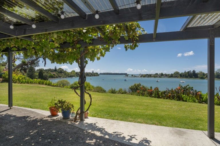 Photo of property in 276 Plummers Point Road, Whakamarama, 3172