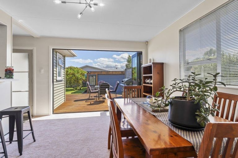 Photo of property in 22 Waerenga Road, Otaki, 5512