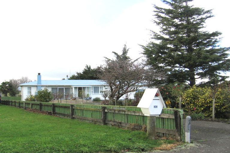 Photo of property in 109 Makino Road, Feilding, 4702