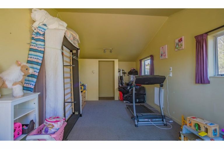 Photo of property in 28 Davie Street, Temuka, 7920