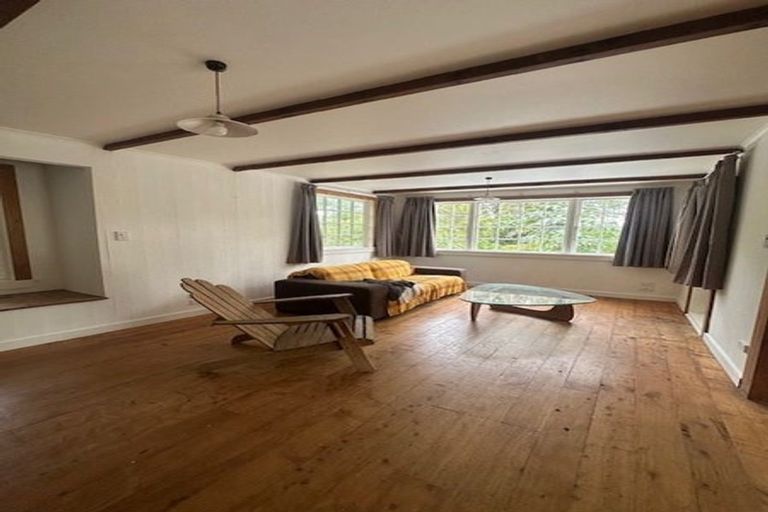 Photo of property in 354 Wairere Road, Waitakere, Henderson, 0782