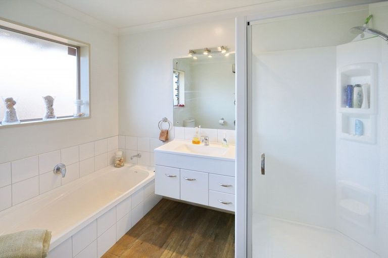 Photo of property in 102 Charles Street, Rangiora, 7400