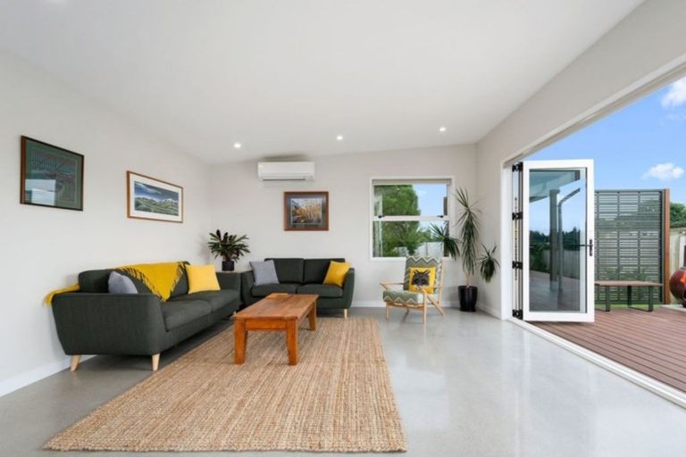Photo of property in 6 Danny Place, Pyes Pa, Tauranga, 3112
