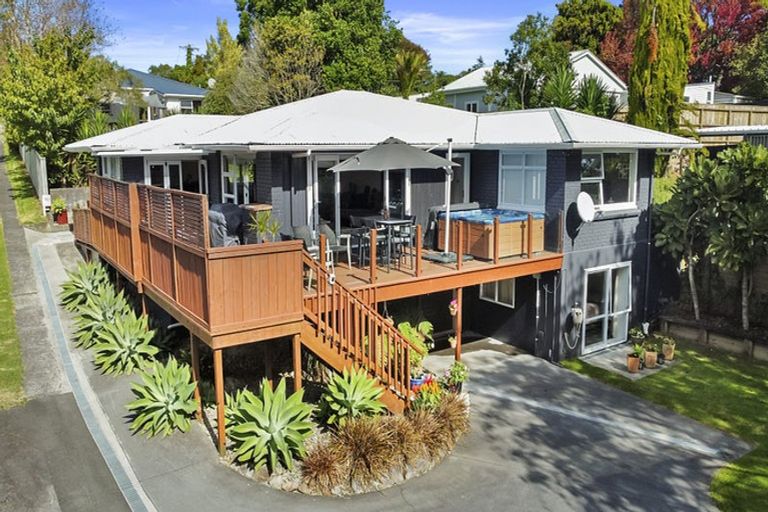 Photo of property in 54a Doralto Road, Frankleigh Park, New Plymouth, 4310