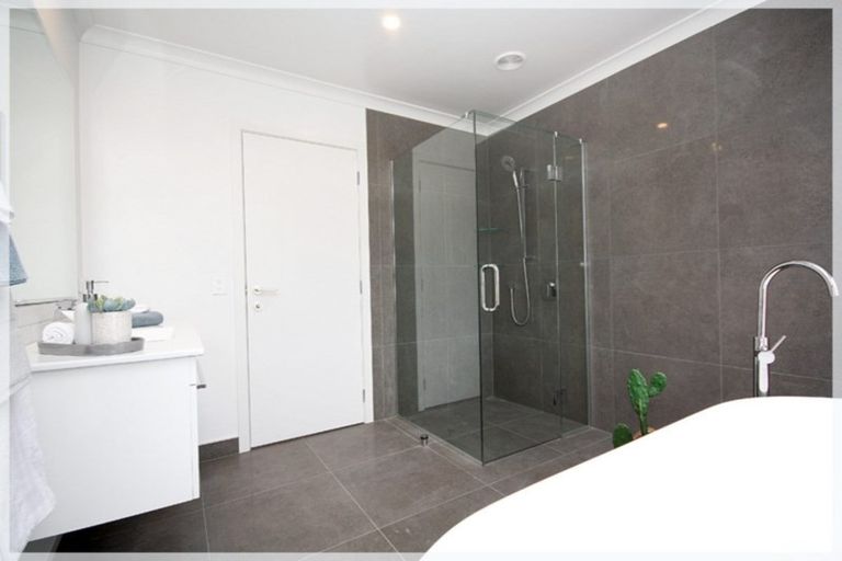 Photo of property in 17 Carex Grove, Foxton Beach, Foxton, 4815