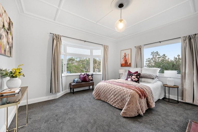 Photo of property in 7 Homebush Road, Khandallah, Wellington, 6035